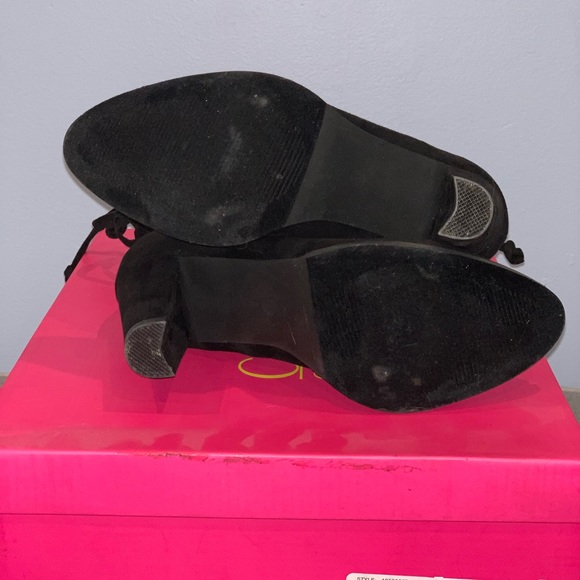 Catherine Malandrino Sorchanie Black Booties Sz 6 - Picture 6 of 8